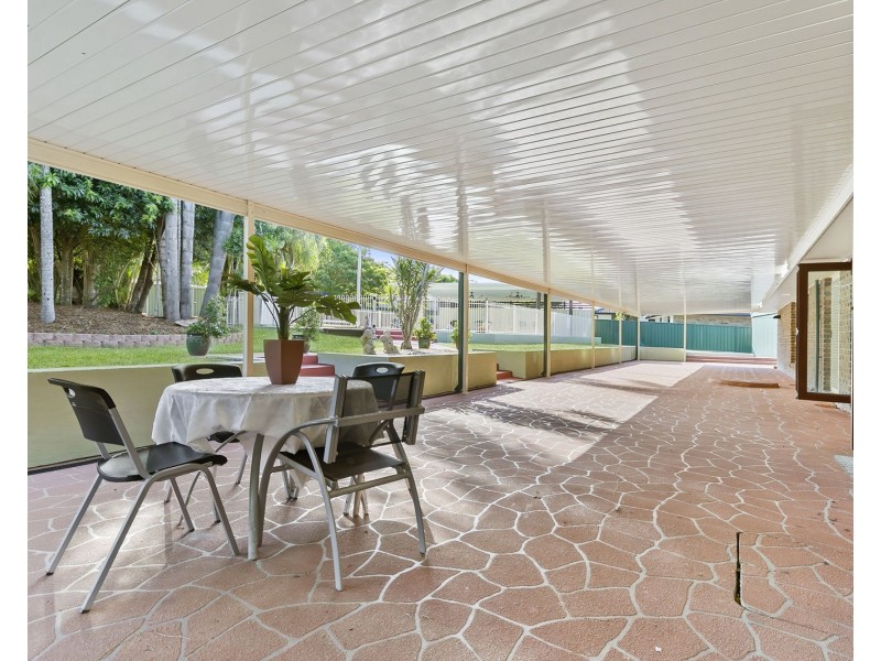 42 Relesah Drive, Ningi QLD 4511