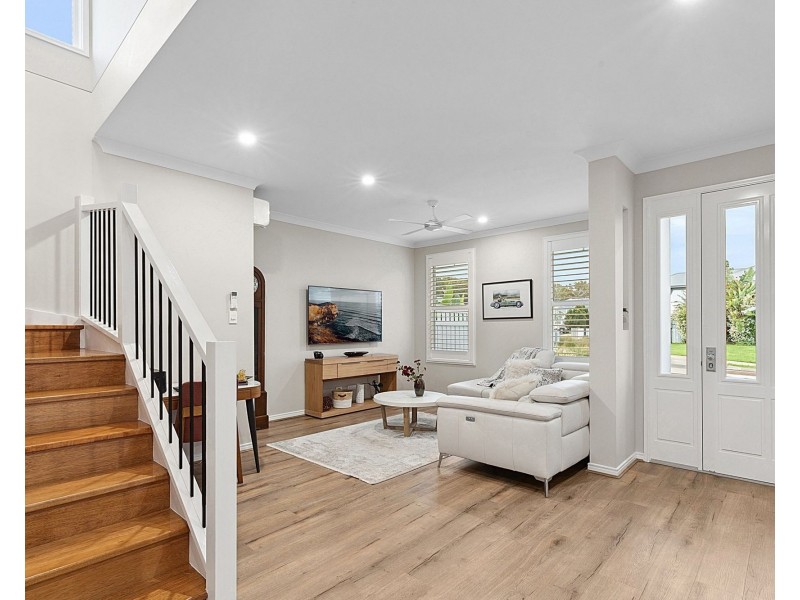 2 Maui Street, Peregian Beach QLD 4573