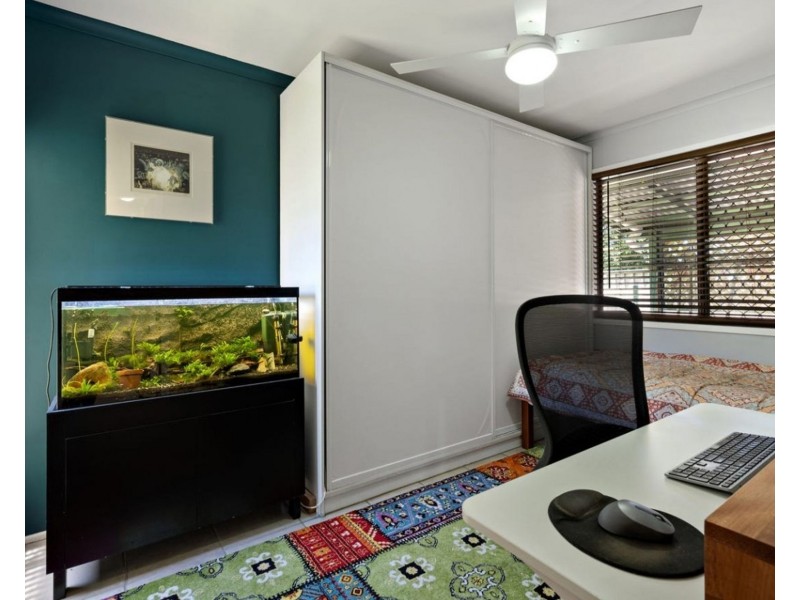 8 Avalon Court, Strathpine QLD 4500