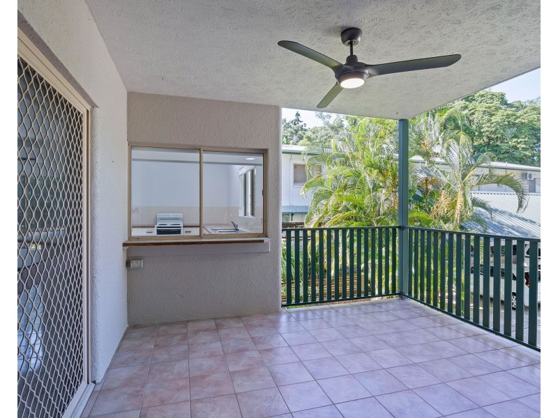 10/82-84 Old Smithfield Road, Freshwater QLD 4870