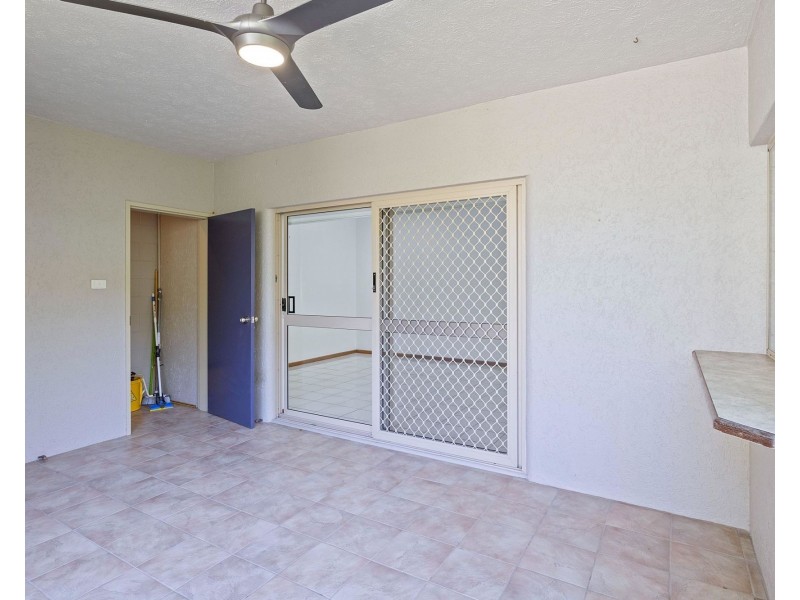 10/82-84 Old Smithfield Road, Freshwater QLD 4870