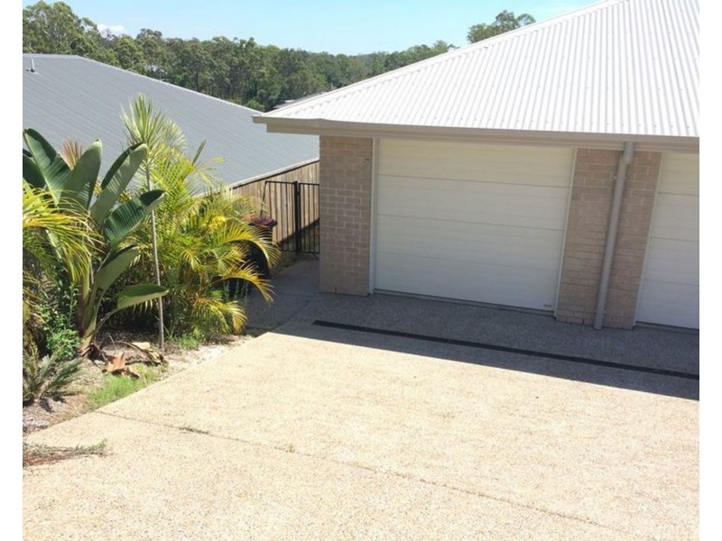 2/6 Jillaine Street, Everton Hills QLD 4053