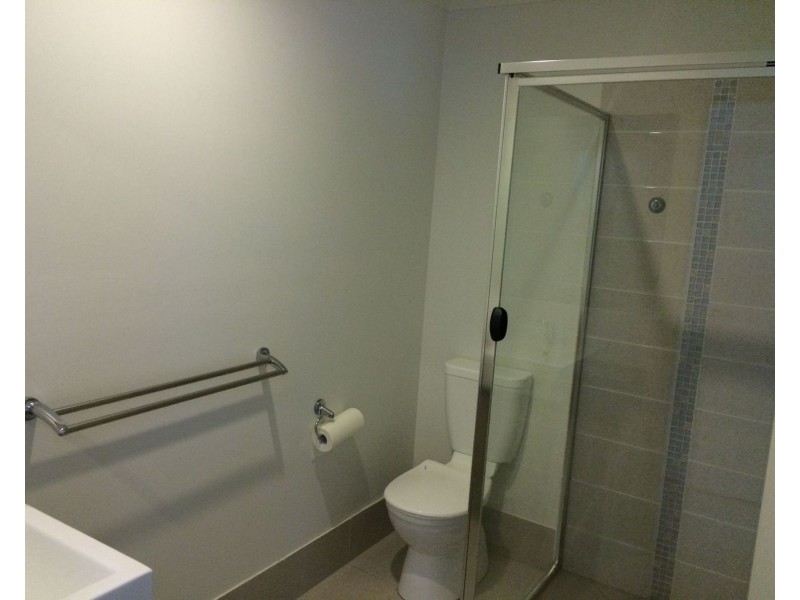 2/6 Jillaine Street, Everton Hills QLD 4053