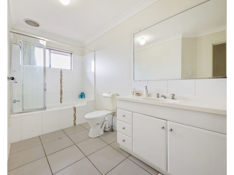 11/18 Emma Street, Bracken Ridge QLD 4017