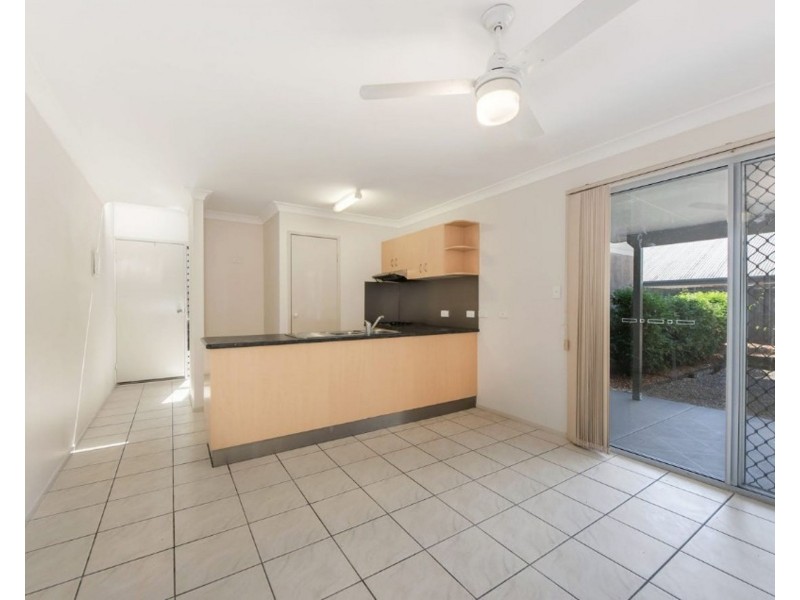 4/19 Bergin Street, Booval QLD 4304
