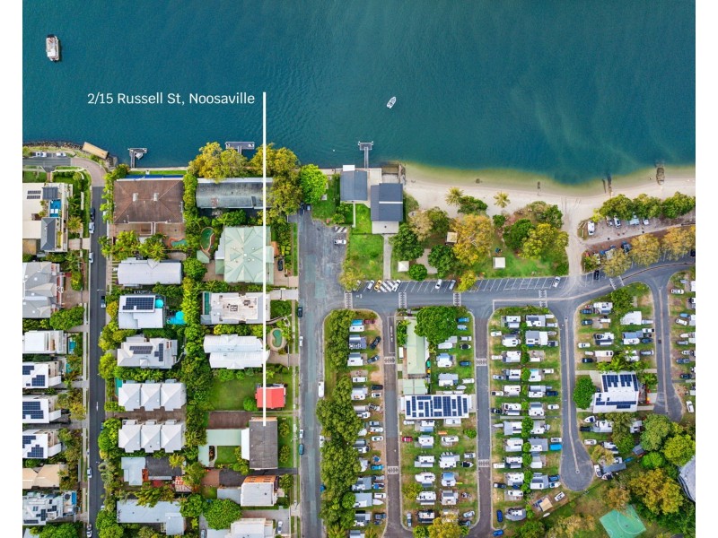 2/15 Russell Street, Noosaville QLD 4566