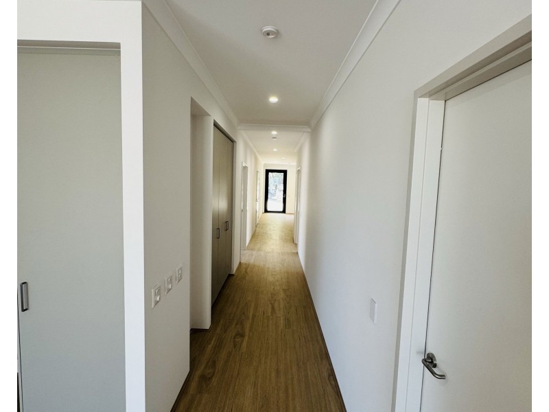 21 Etana Lane, Camillo WA 6111