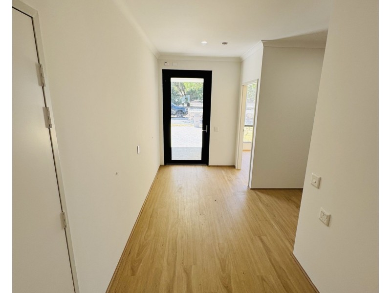 21 Etana Lane, Camillo WA 6111