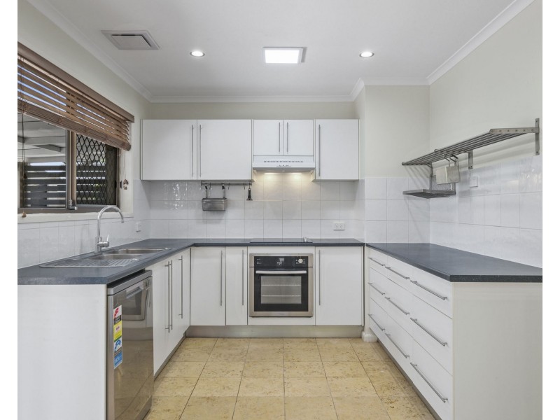 3 Kelunji court, Beachmere QLD 4510