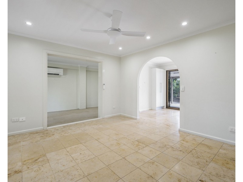 3 Kelunji court, Beachmere QLD 4510