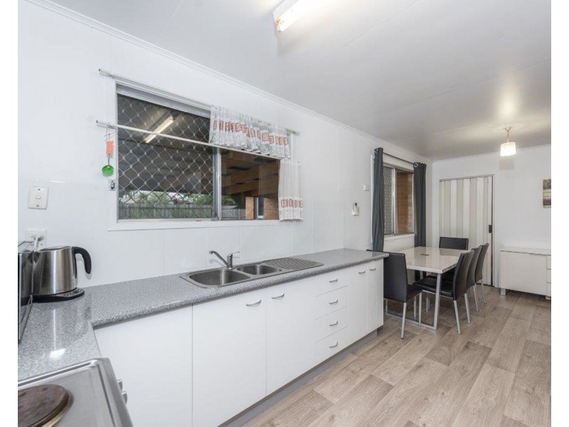 16 McVeigh Street, Kepnock QLD 4670