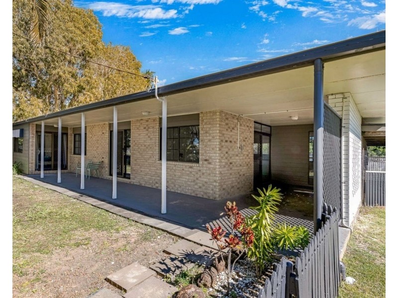 23 Byron, Burnett Heads QLD 4670