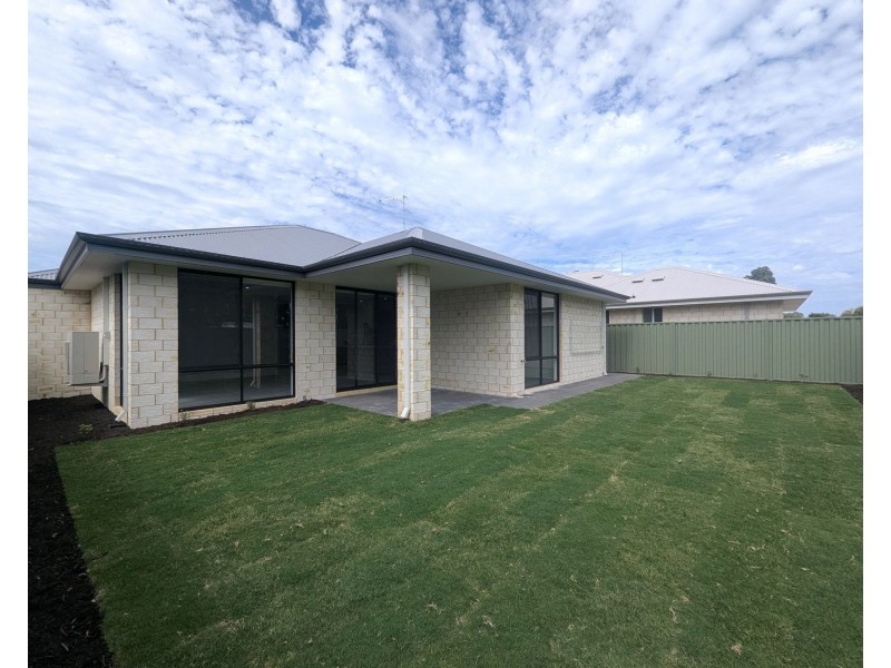 14 Treasure Road, Henley Brook WA 6055