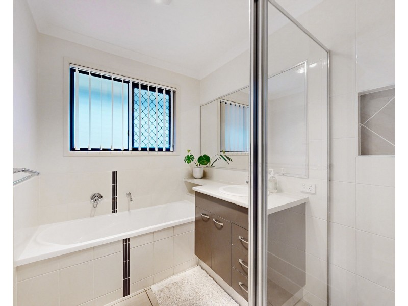 33 Begonia Court, Caboolture QLD 4510