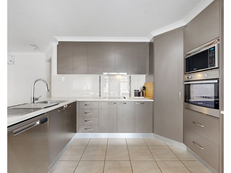 33 Begonia Court, Caboolture QLD 4510