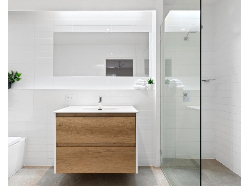 10/152-158 Noosa Parade, Noosaville QLD 4566