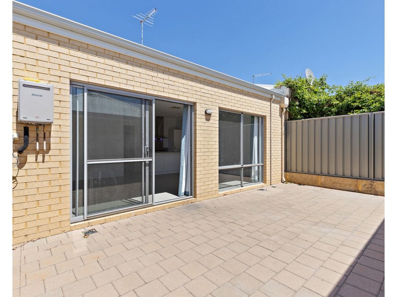 89 Lambeth Circle, Wellard WA 6170
