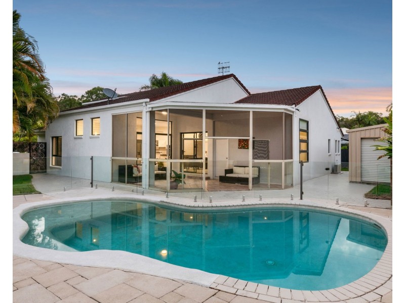 2 Helm Court, Noosaville QLD 4566