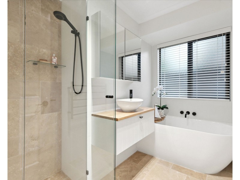 1 Homestead Drive, Tewantin QLD 4565