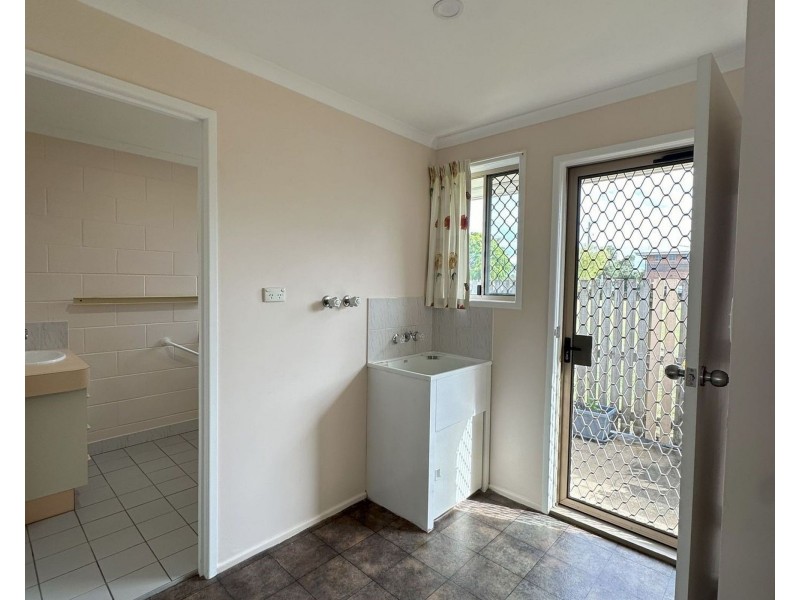 2/31 Crofton Street, Bundaberg South QLD 4670