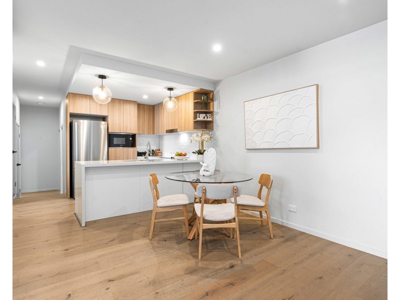 4/44 Miles Street, Hawthorne QLD 4171