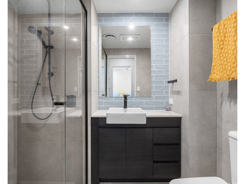 4/44 Miles Street, Hawthorne QLD 4171