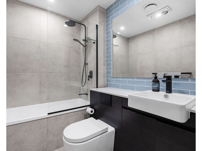 4/44 Miles Street, Hawthorne QLD 4171