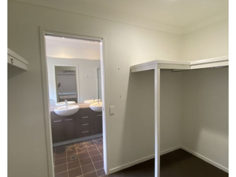 10 Wildwood Circuit, Mango Hill QLD 4509