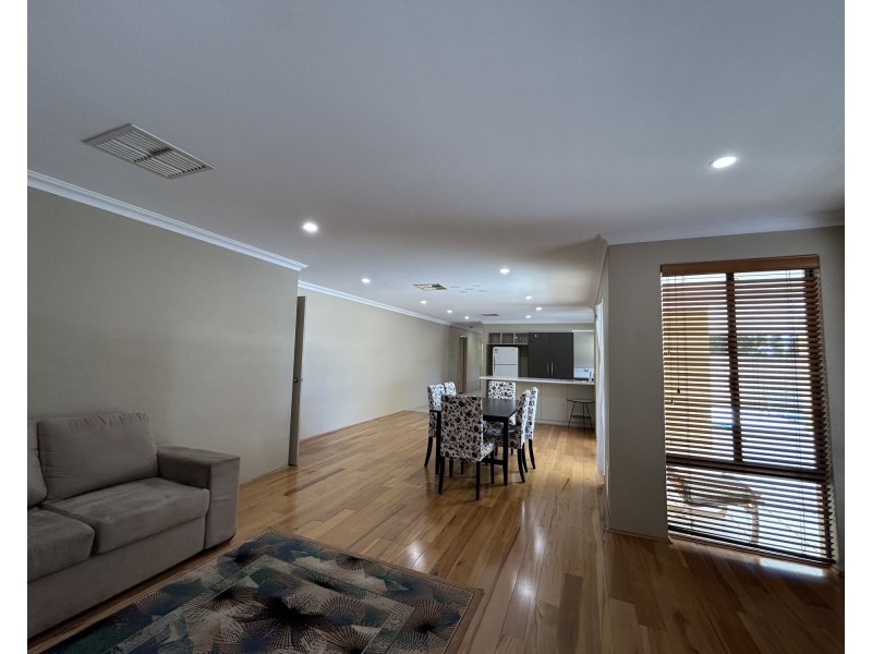 15 Beauly Parade, Canning Vale WA 6155