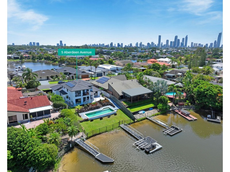 5 Aberdeen Avenue, Benowa Waters QLD 4217