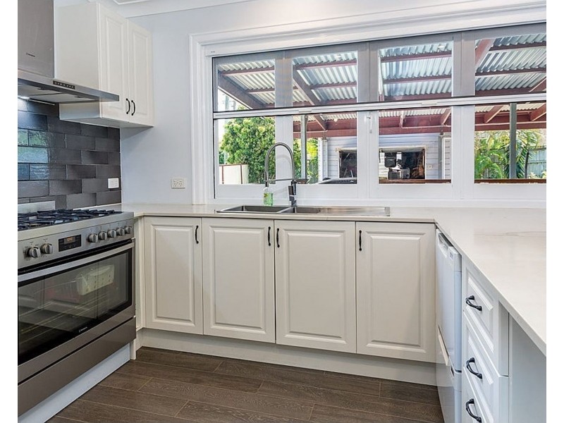 21 Lloyd Street, Brighton QLD 4017