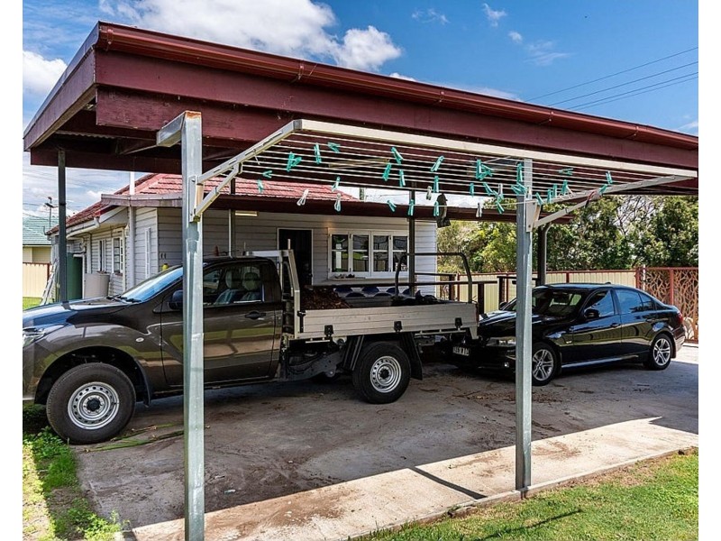 21 Lloyd Street, Brighton QLD 4017