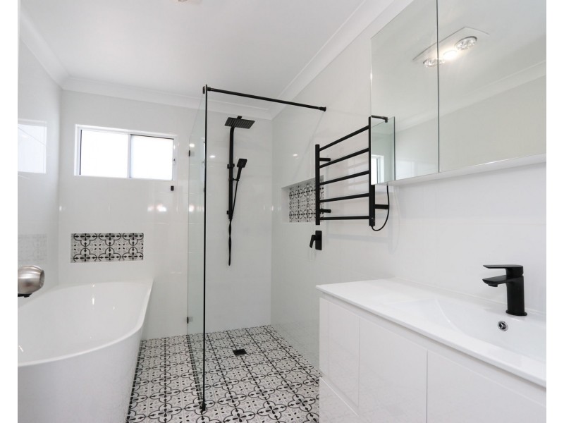 5 Old Tumbi Road,, Wamberal NSW 2260