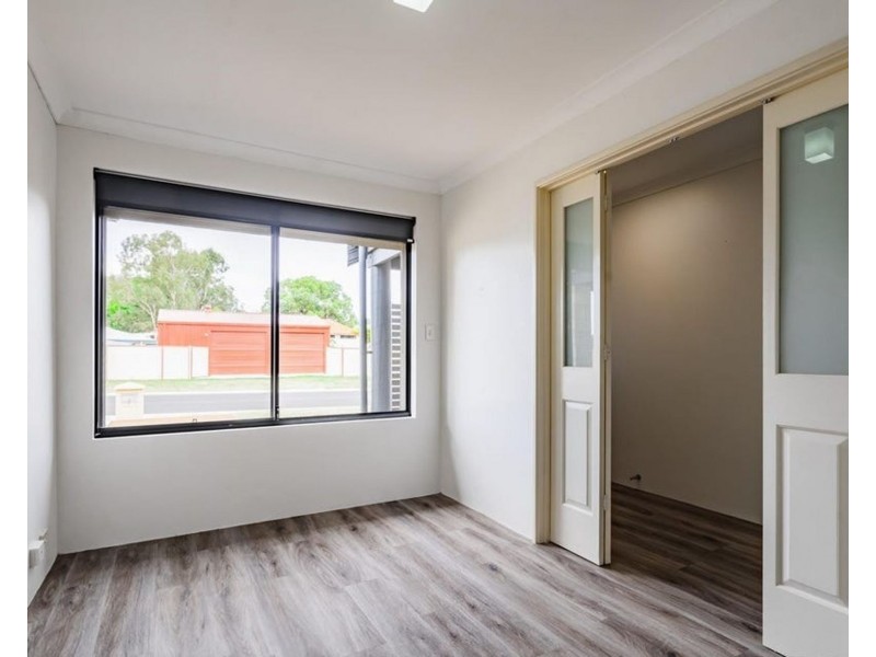 24 Exchequer Avenue, Greenfields WA 6210