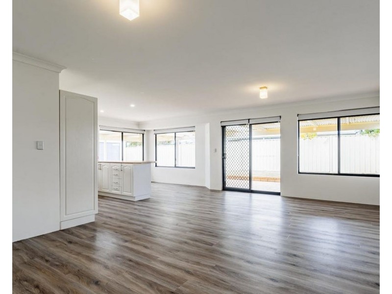 24 Exchequer Avenue, Greenfields WA 6210