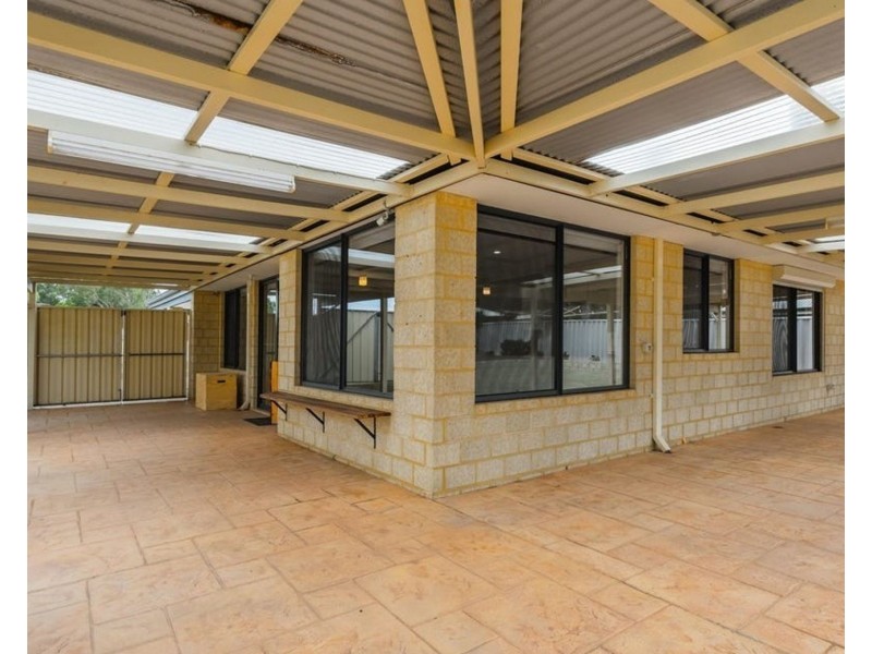 24 Exchequer Avenue, Greenfields WA 6210