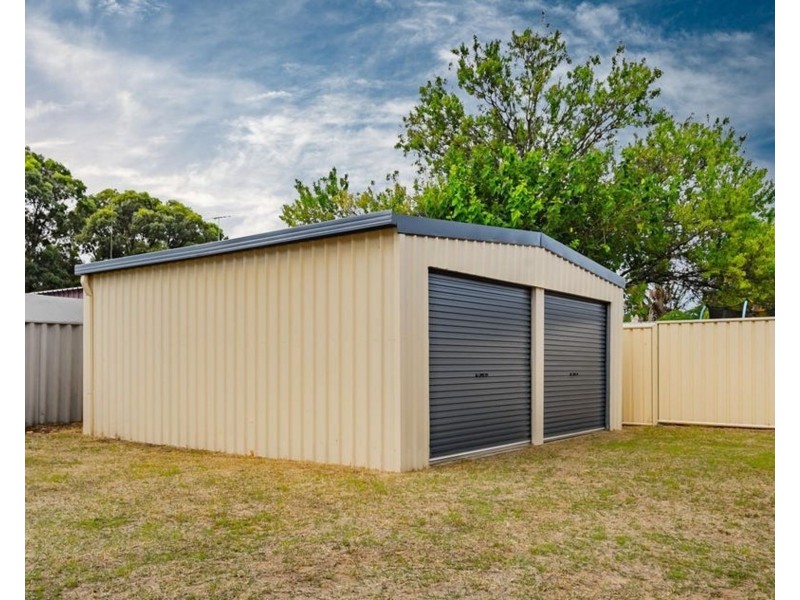 24 Exchequer Avenue, Greenfields WA 6210