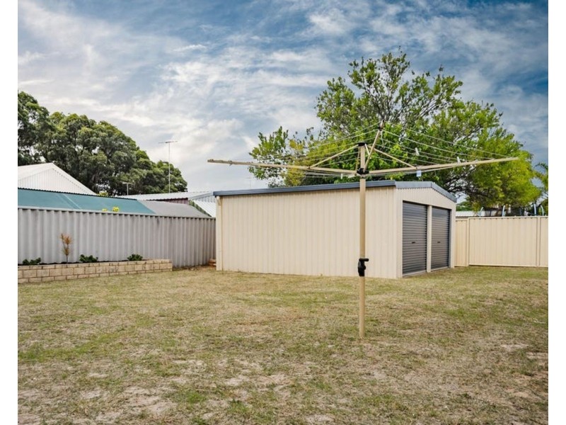 24 Exchequer Avenue, Greenfields WA 6210