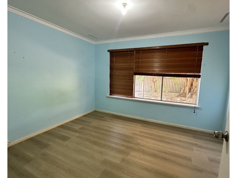 40 Ward Crescent, Kelmscott WA 6111