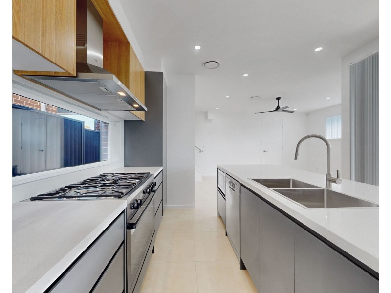 92 Lethbridge Road, Austral NSW 2179