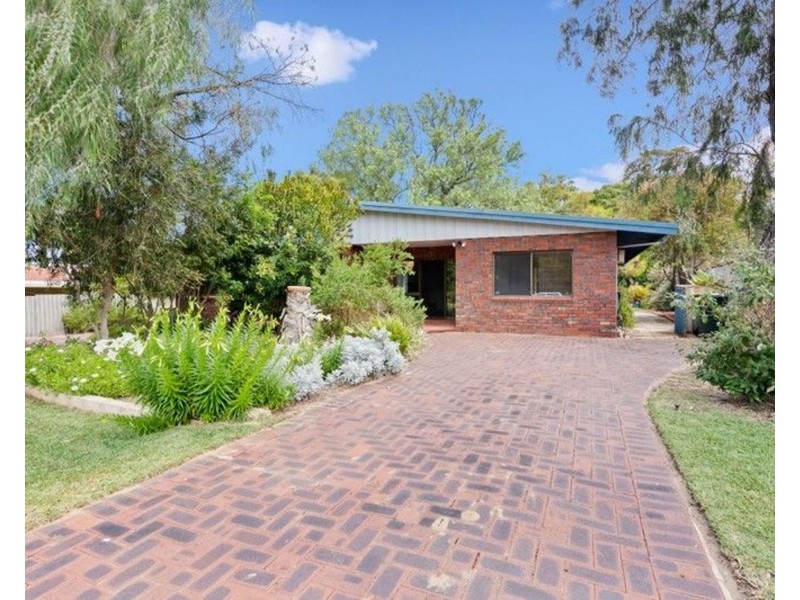 11 Baroy Street, Falcon WA 6210