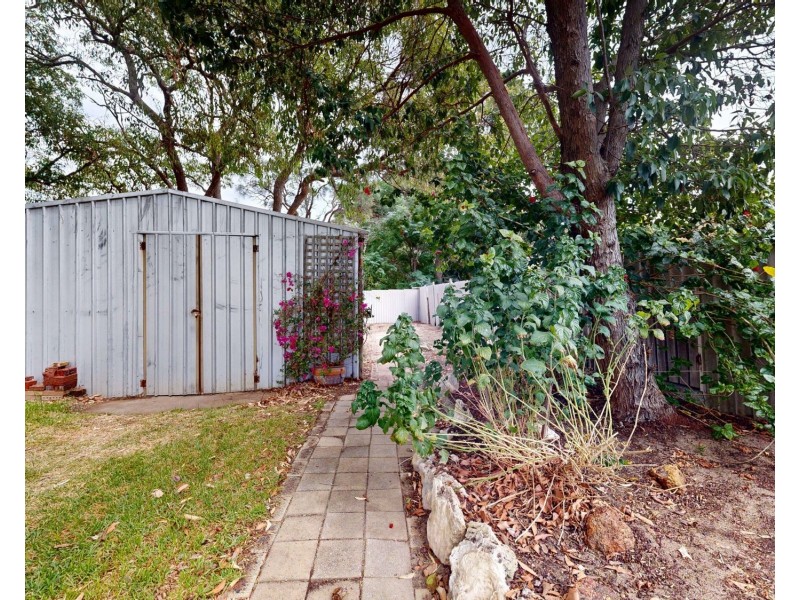 11 Baroy Street, Falcon WA 6210