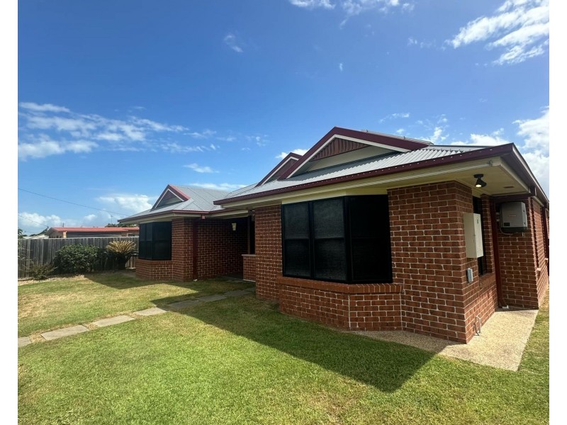 17 Issac Street, Bargara QLD 4670