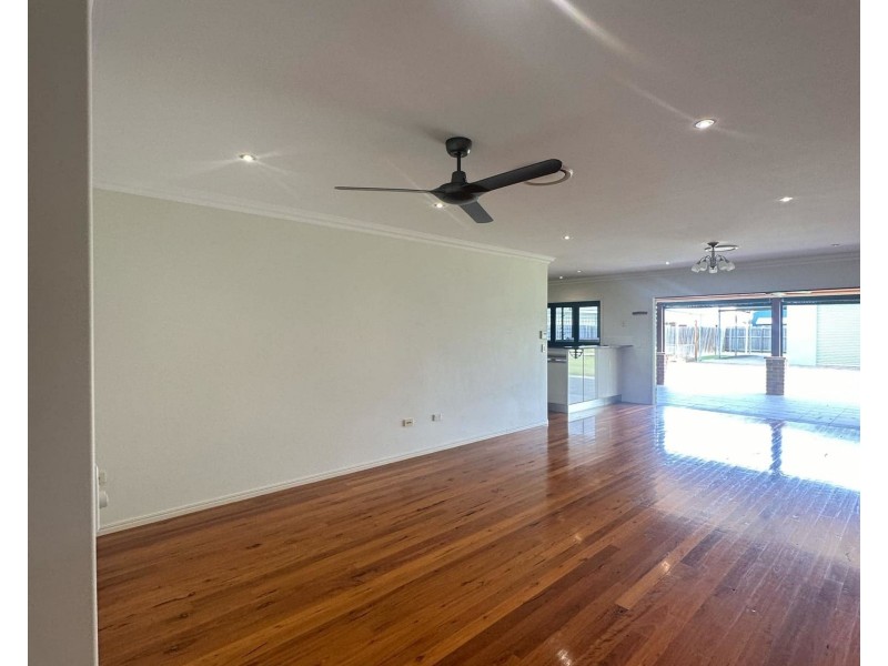 17 Issac Street, Bargara QLD 4670