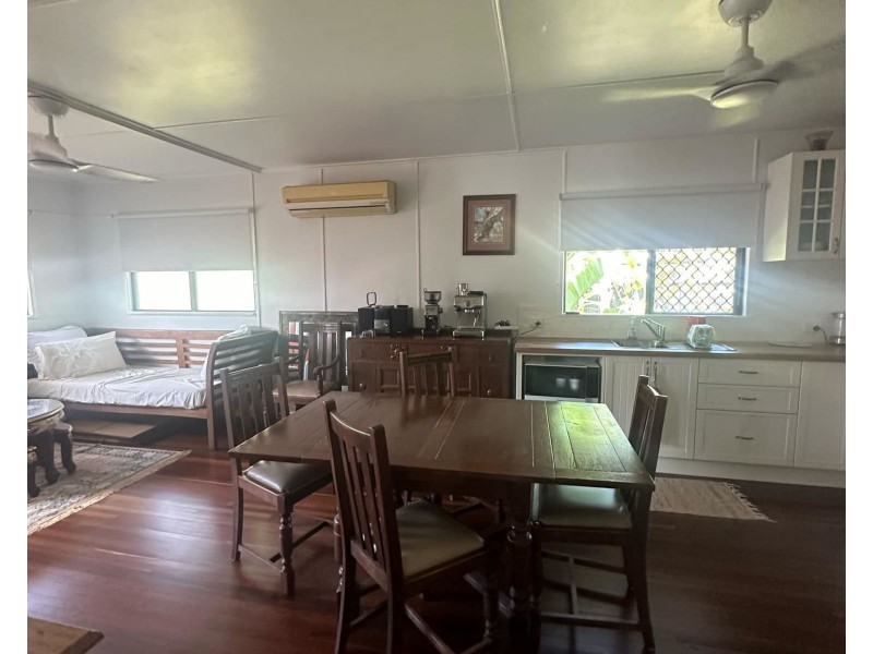 22a High Street, Walkervale QLD 4670