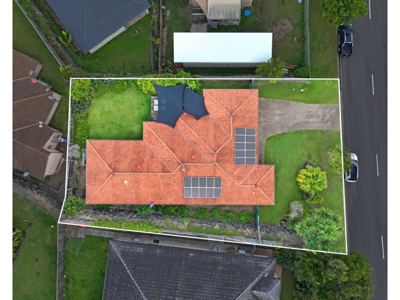 112 Salvado Drive, Pacific Pines QLD 4211