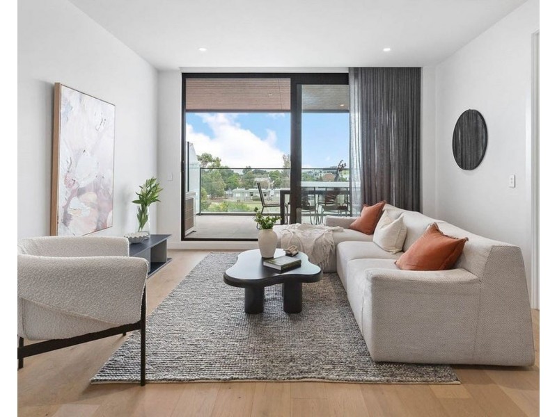 111 348-354 HAWTHORN ROAD, Caulfield South VIC 3162