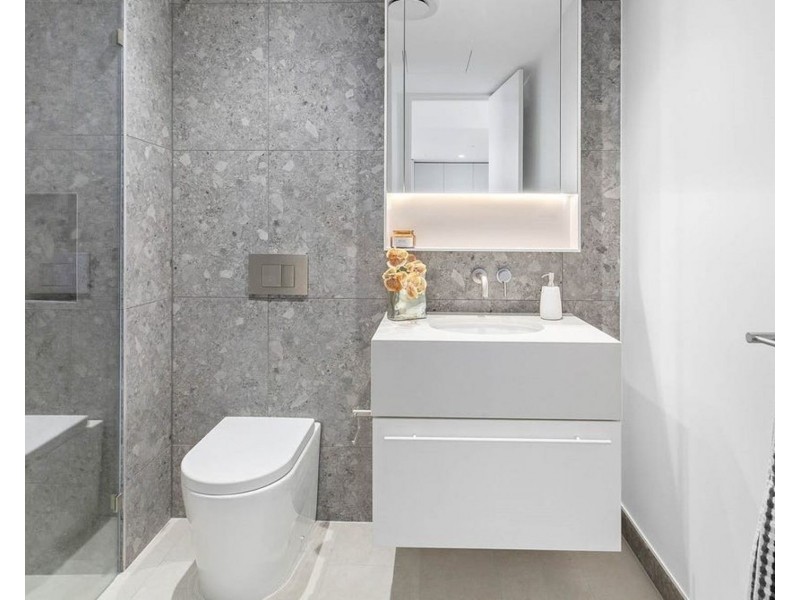 111 348-354 HAWTHORN ROAD, Caulfield South VIC 3162