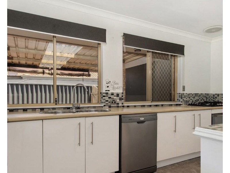 719 Safety Bay Road, Warnbro WA 6169