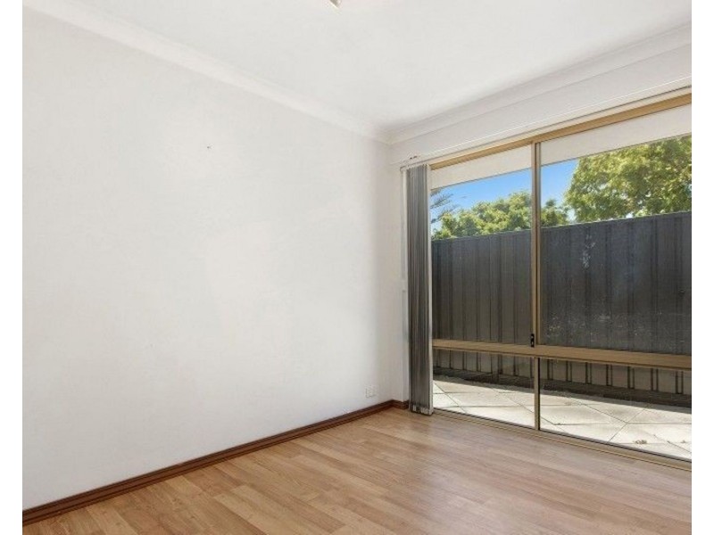 719 Safety Bay Road, Warnbro WA 6169